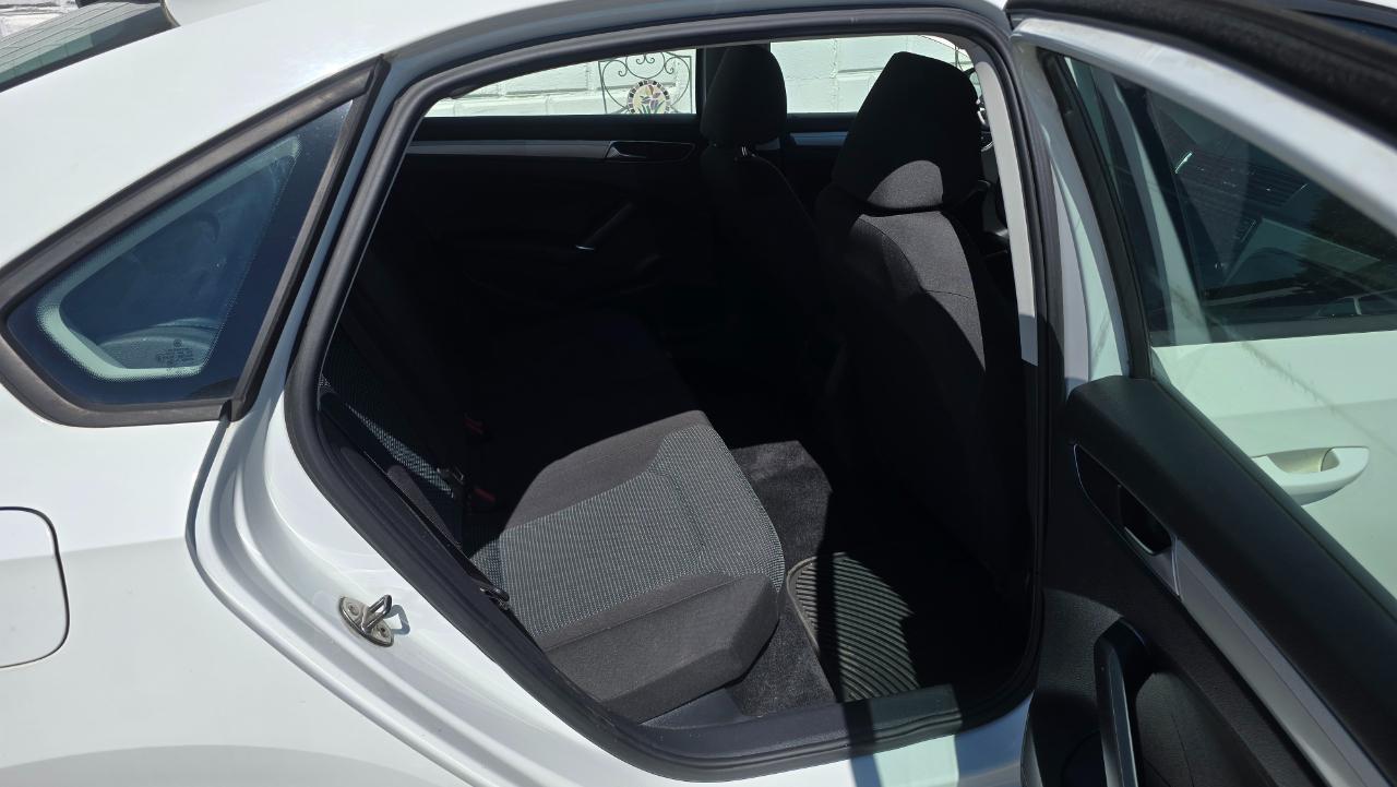 Volkswagen Passat S 2018