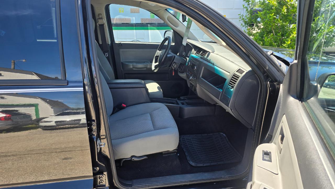 Dodge Dakota SXT Crew Cab 4WD 2008