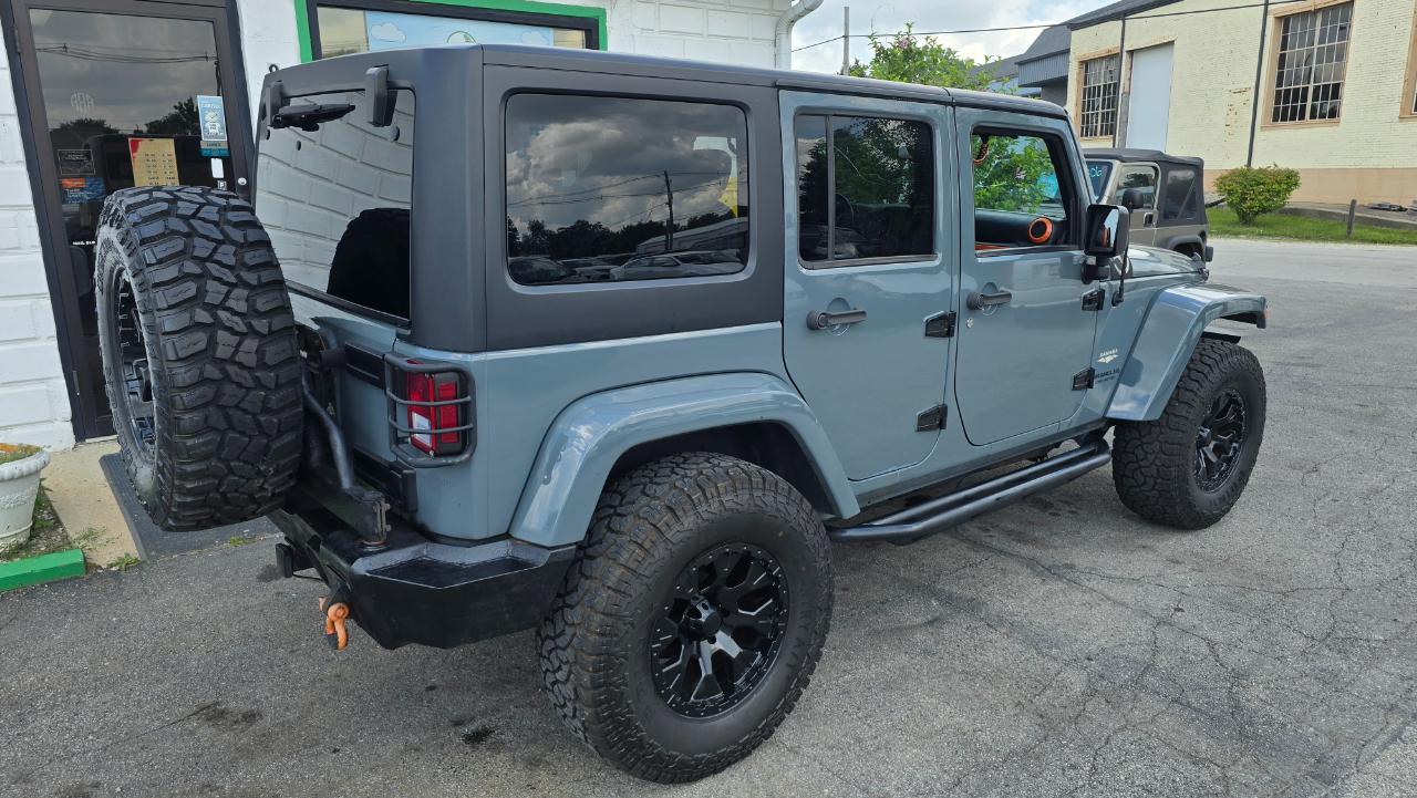 Jeep Wrangler Unlimited Sahara 4WD 2015
