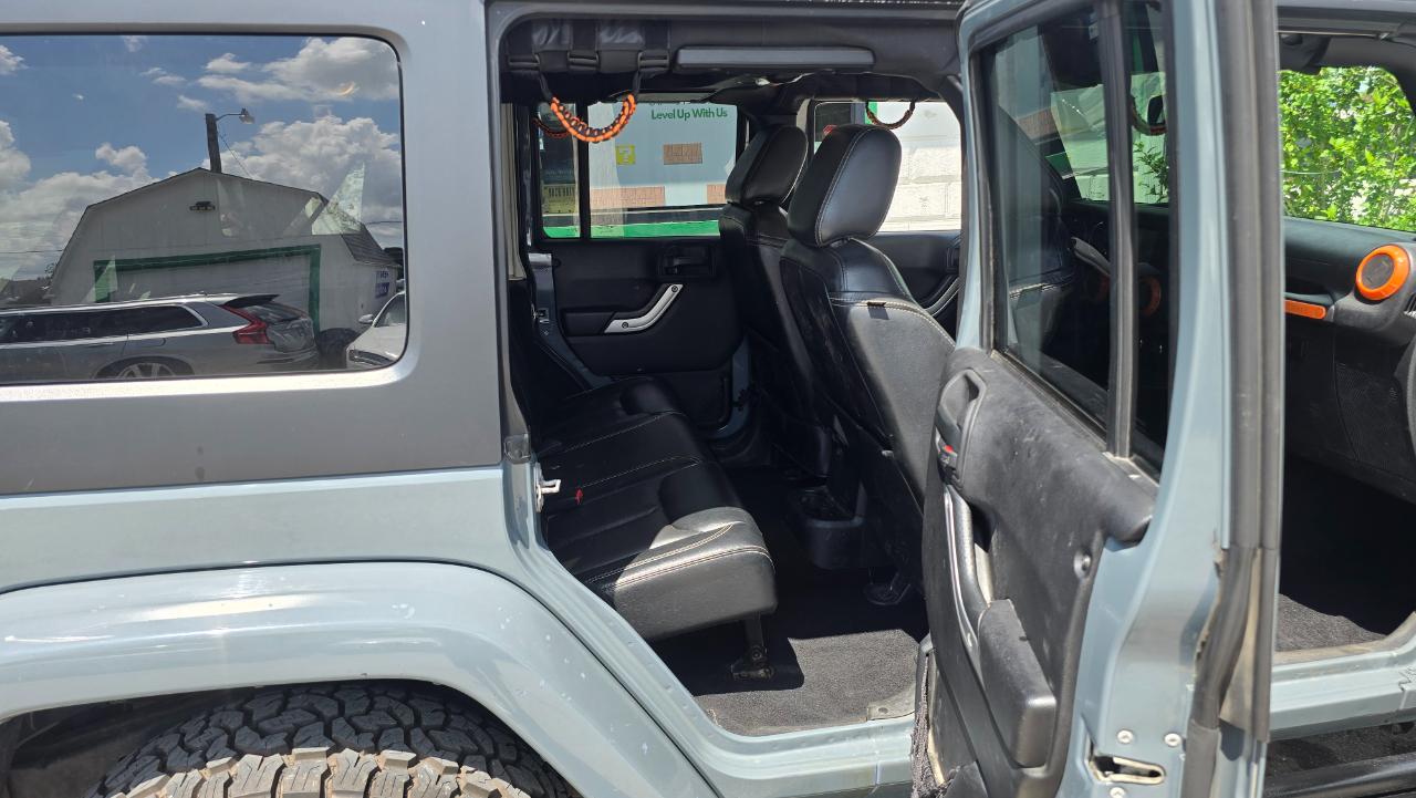 Jeep Wrangler Unlimited Sahara 4WD 2015