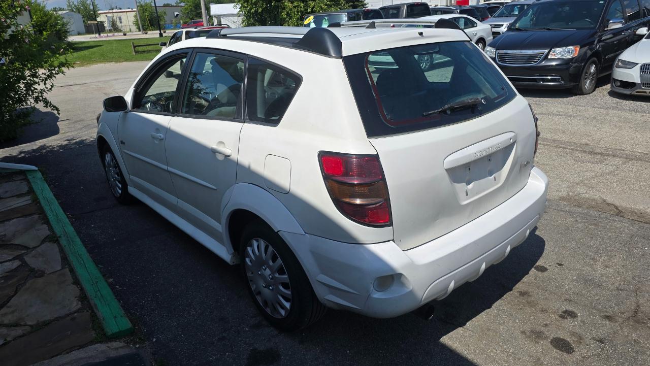 Pontiac Vibe Base 2008