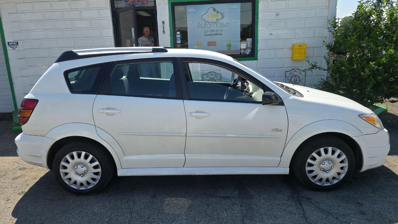 Pontiac Vibe Base 2008