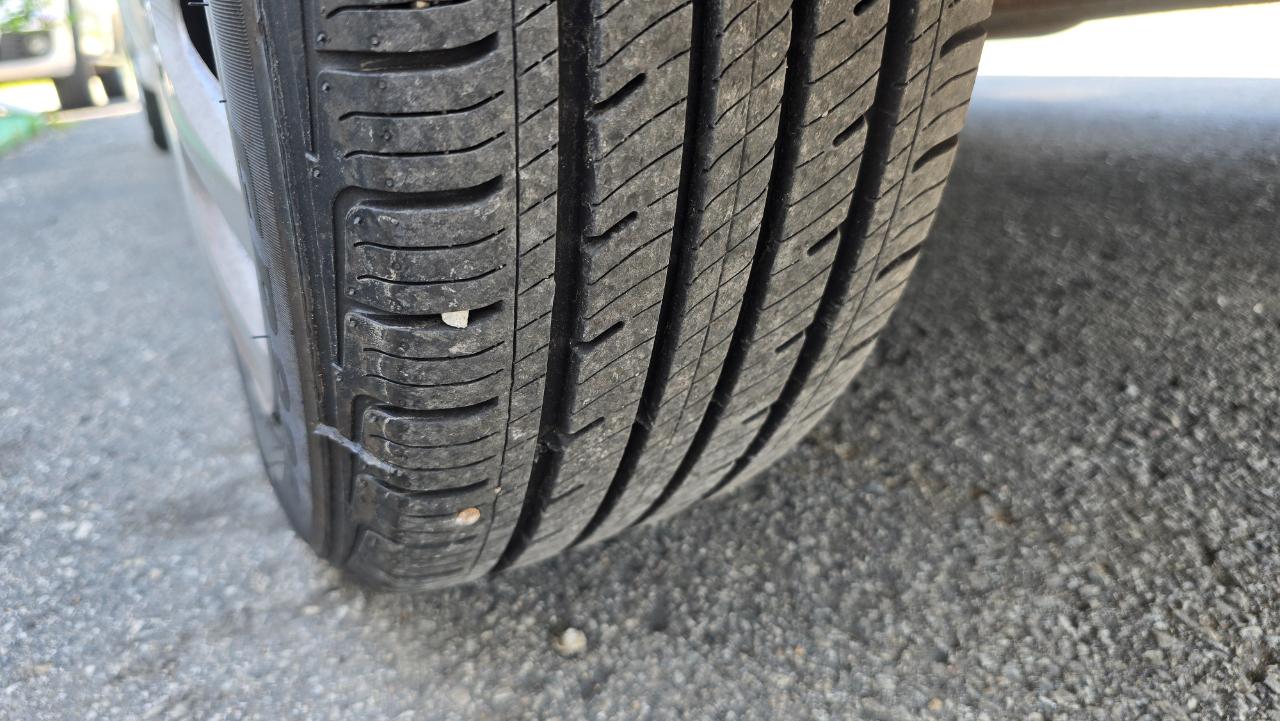 Pontiac Vibe Base 2008