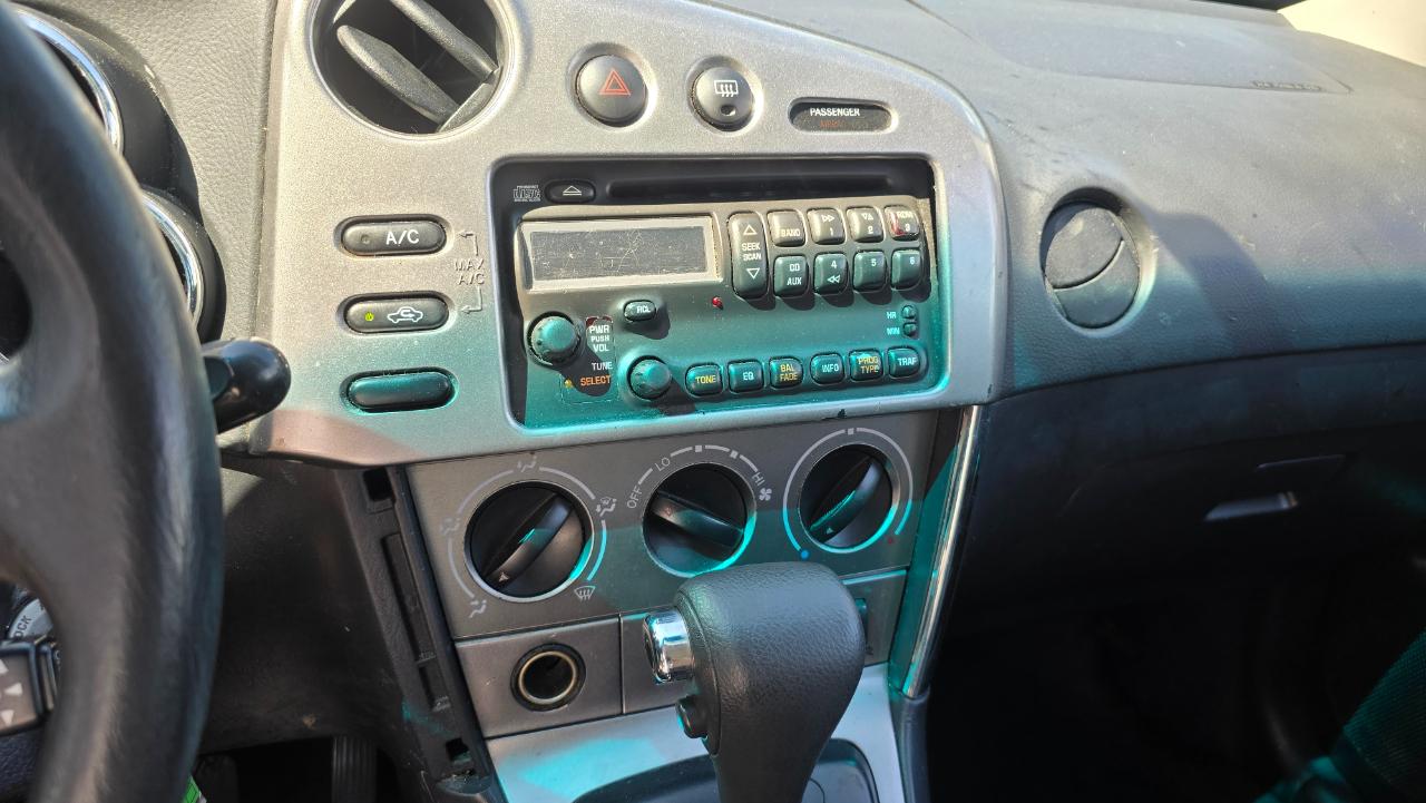 Pontiac Vibe Base 2008