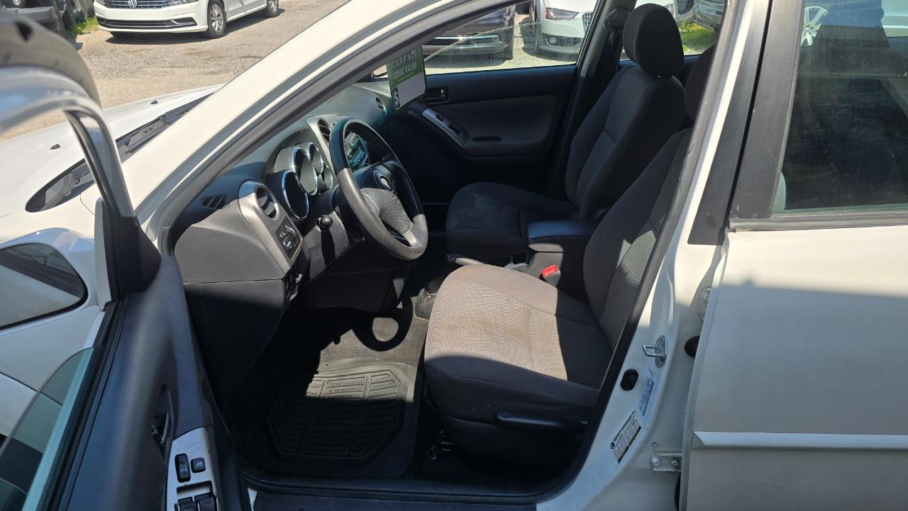 Pontiac Vibe Base 2008