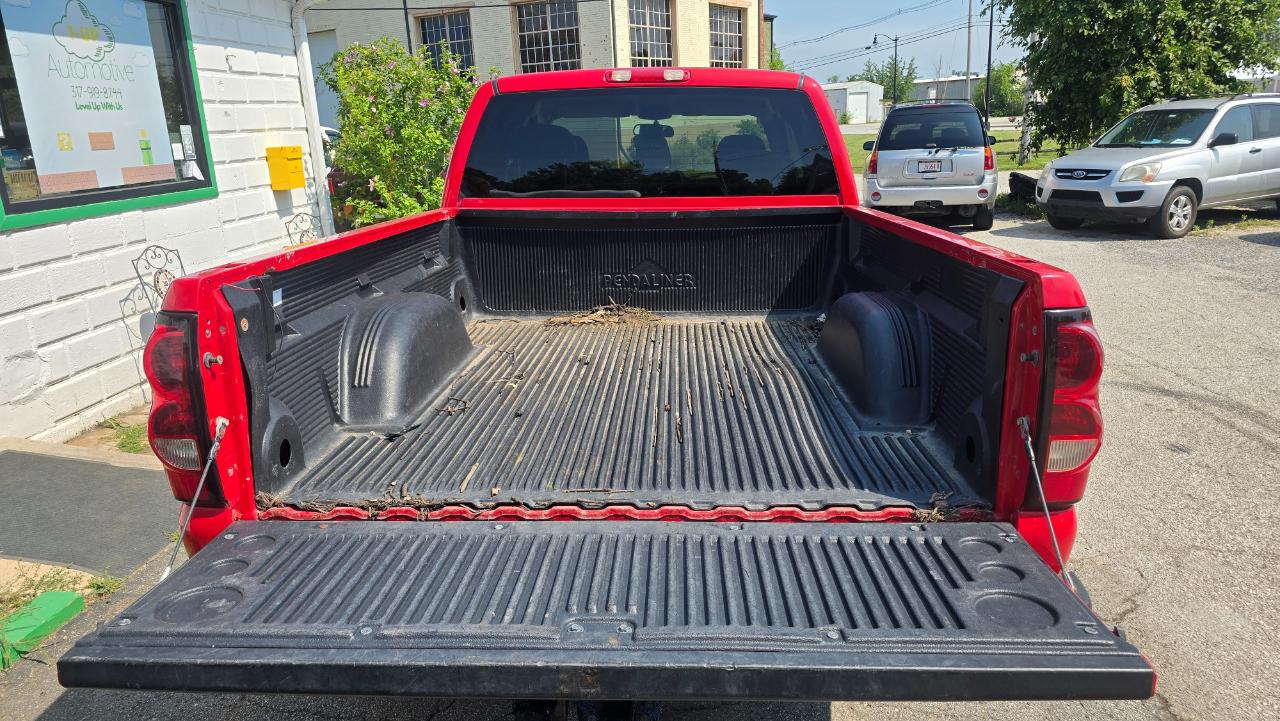 Chevrolet Silverado 1500 Z71 Ext Cab 4WD 4D 2004