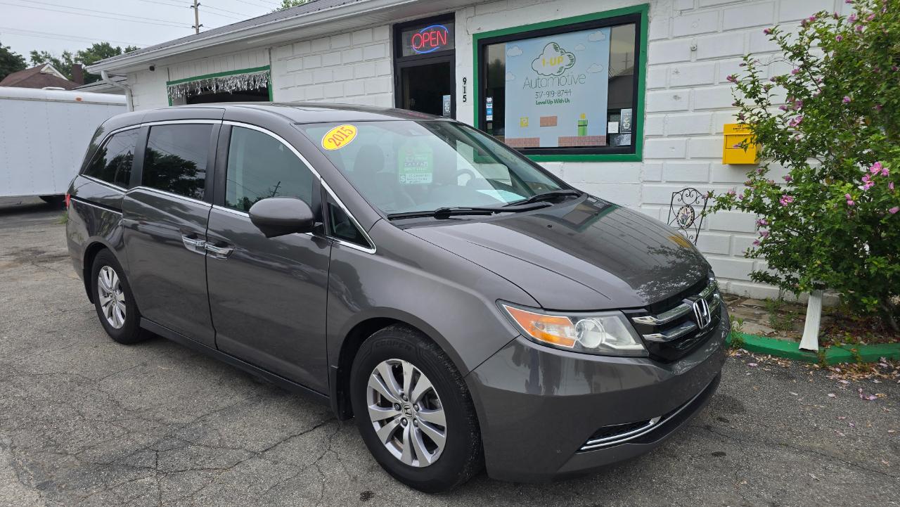 Honda Odyssey EX w/ Leather DVD and Navigation 2015