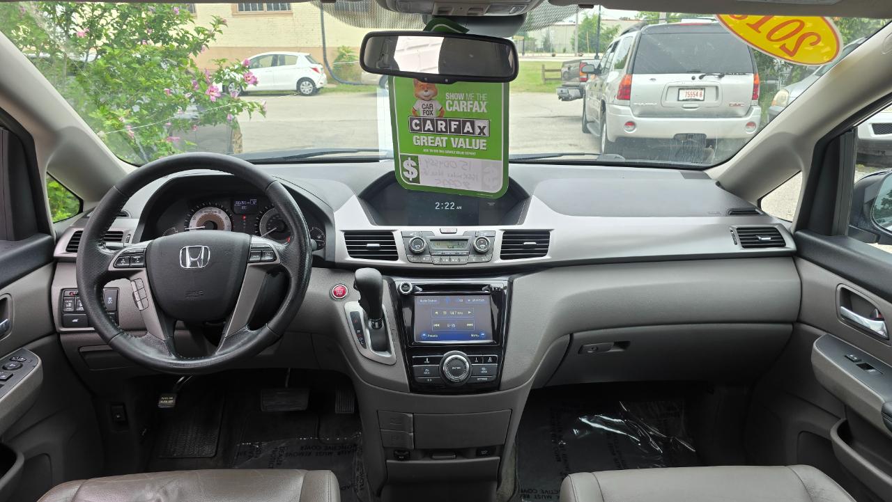 Honda Odyssey EX w/ Leather DVD and Navigation 2015