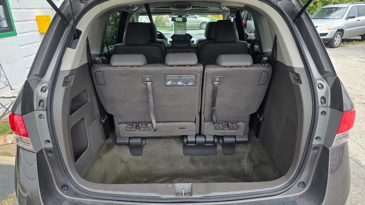 Honda Odyssey EX w/ Leather DVD and Navigation 2015
