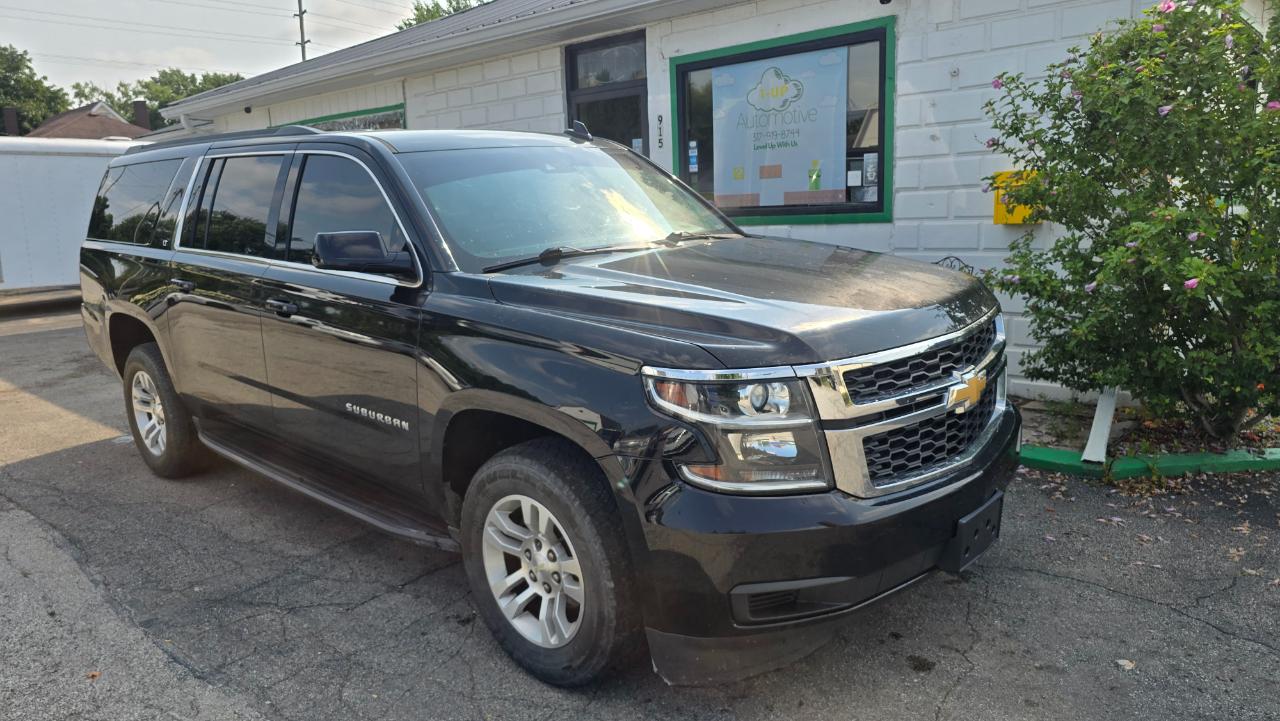 Chevrolet Suburban LT 4WD 2019