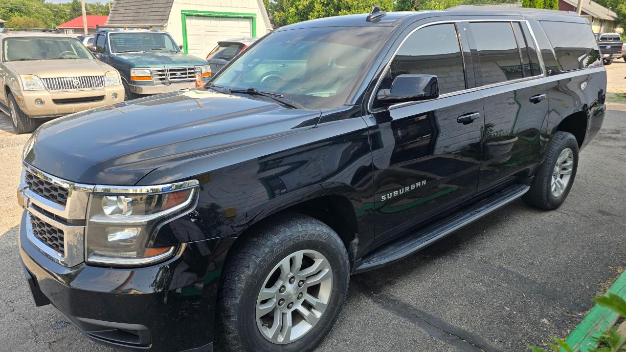 Chevrolet Suburban LT 4WD 2019