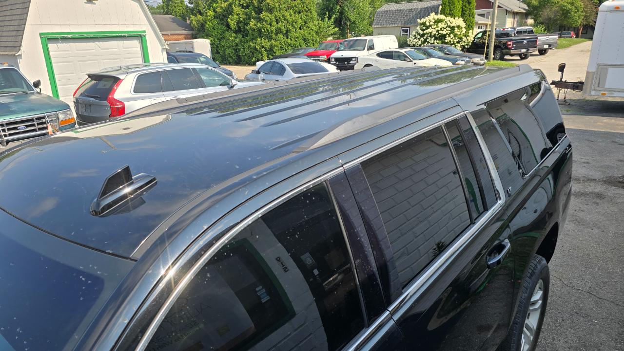 Chevrolet Suburban LT 4WD 2019
