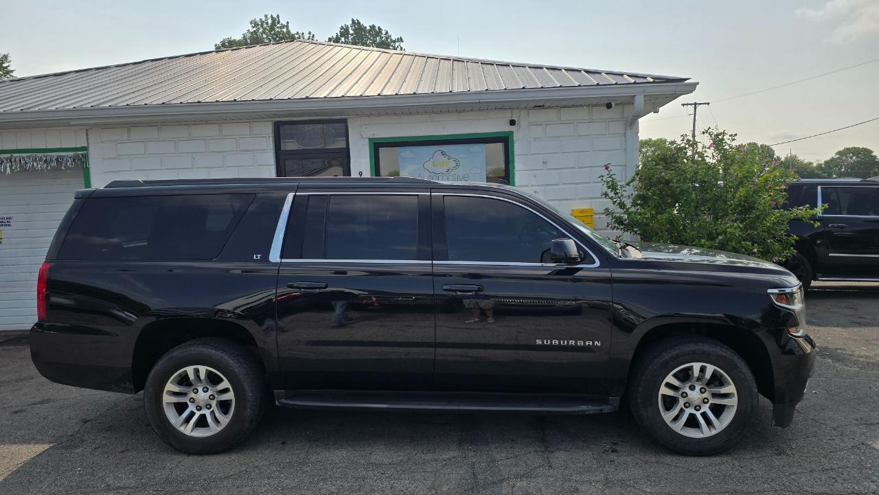 Chevrolet Suburban LT 4WD 2019