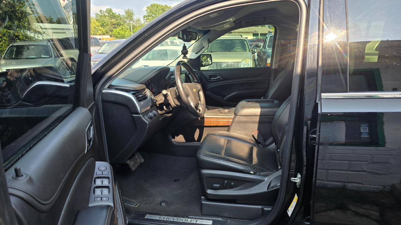 Chevrolet Suburban LT 4WD 2019