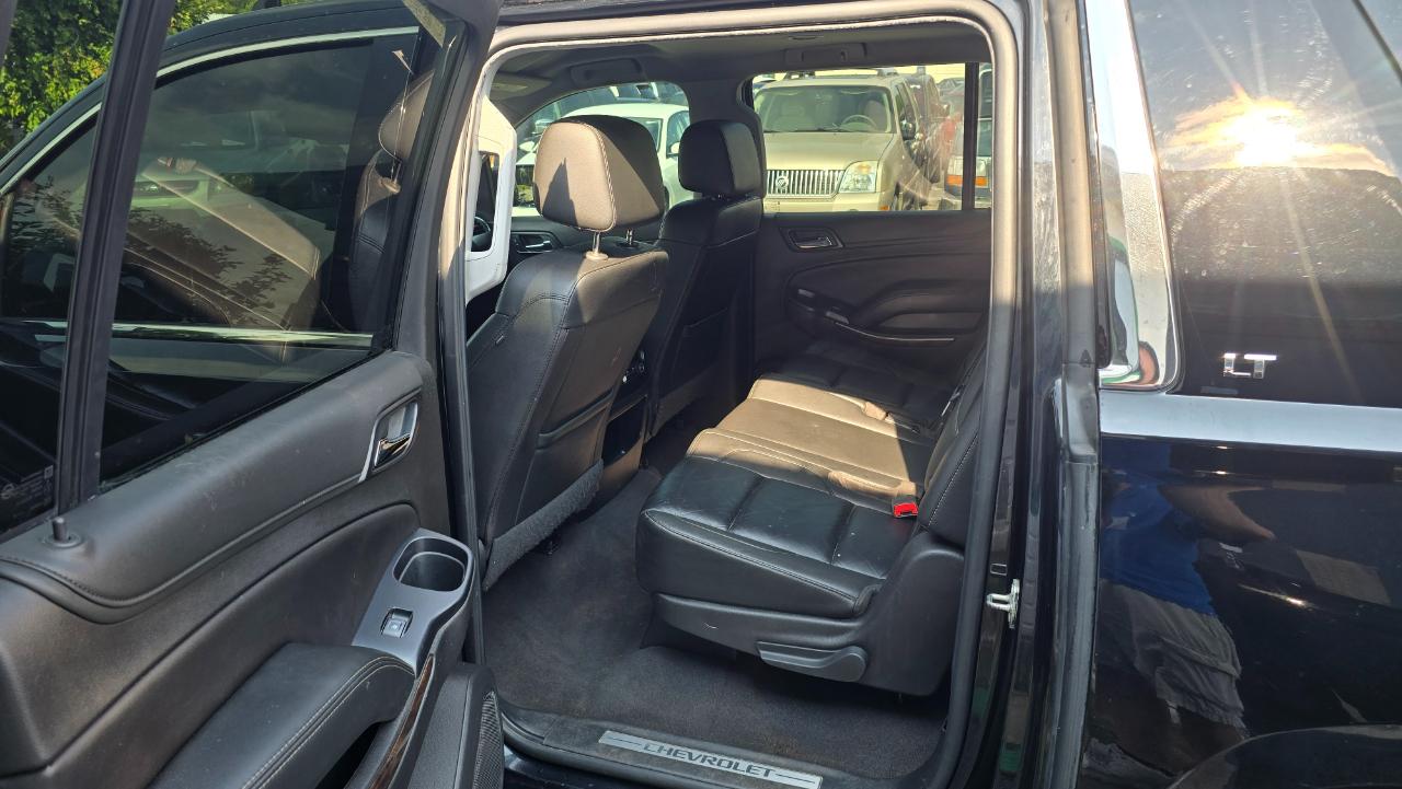 Chevrolet Suburban LT 4WD 2019
