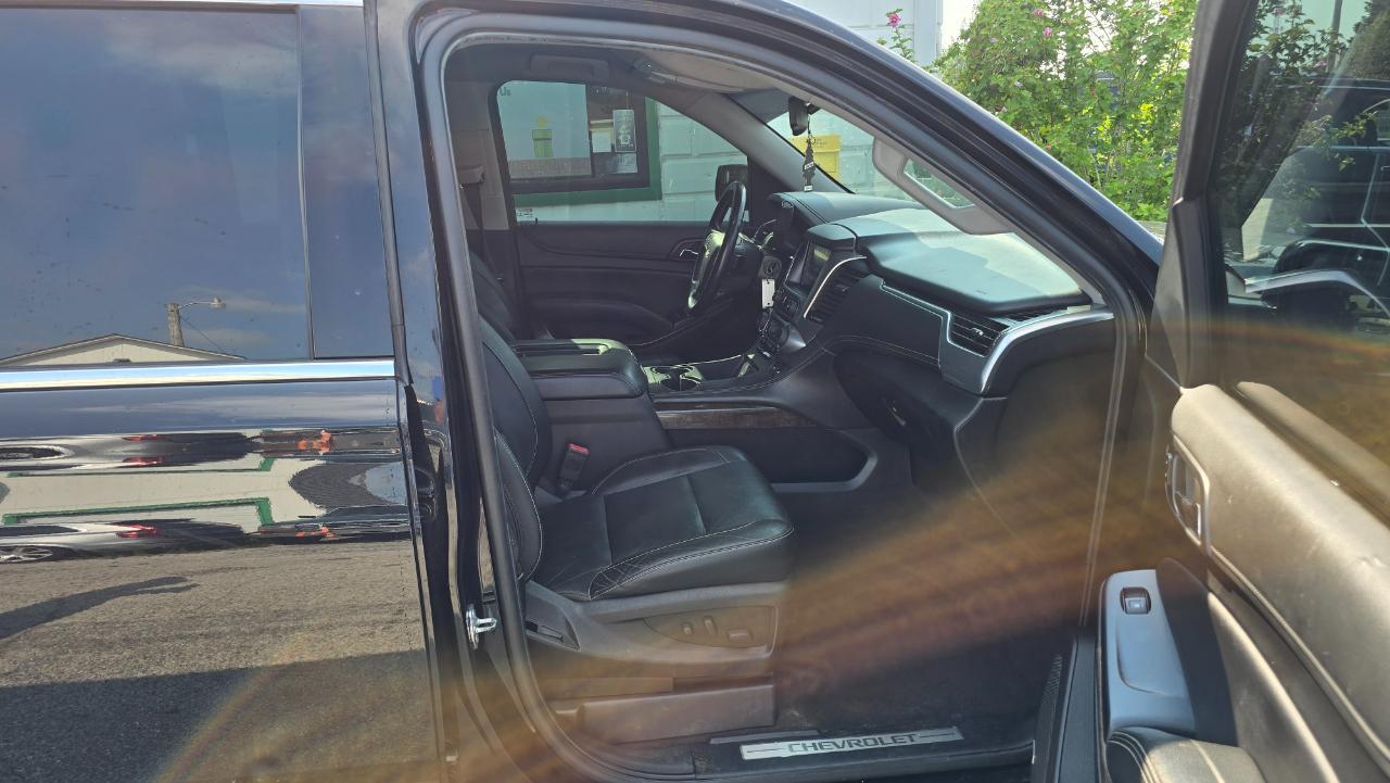 Chevrolet Suburban LT 4WD 2019