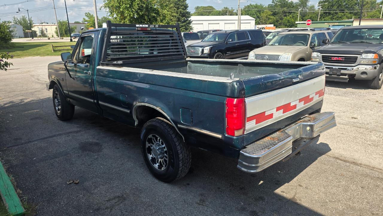 Ford F-250 XL HD Reg. Cab 2WD 1995
