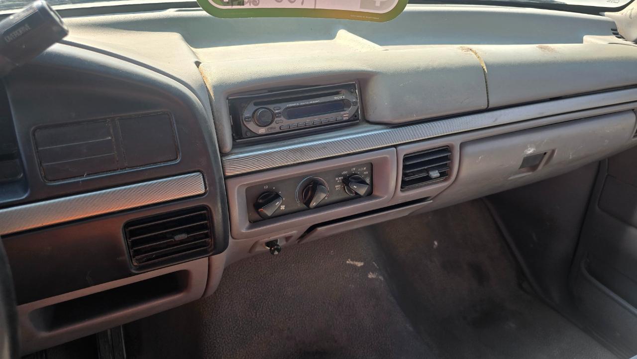 Ford F-250 XL HD Reg. Cab 2WD 1995