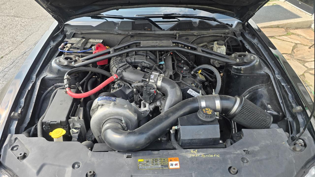 Ford Mustang V6 Premium Coupe 2011
