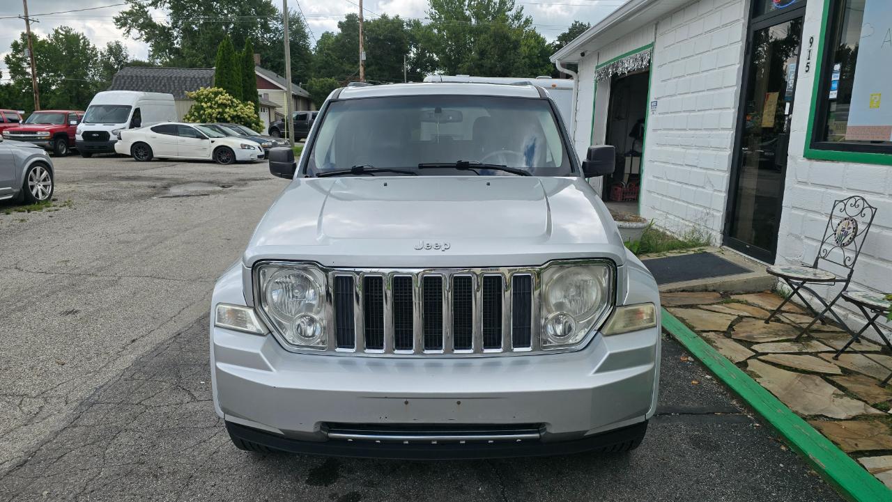 Jeep Liberty Limited 4WD 2011
