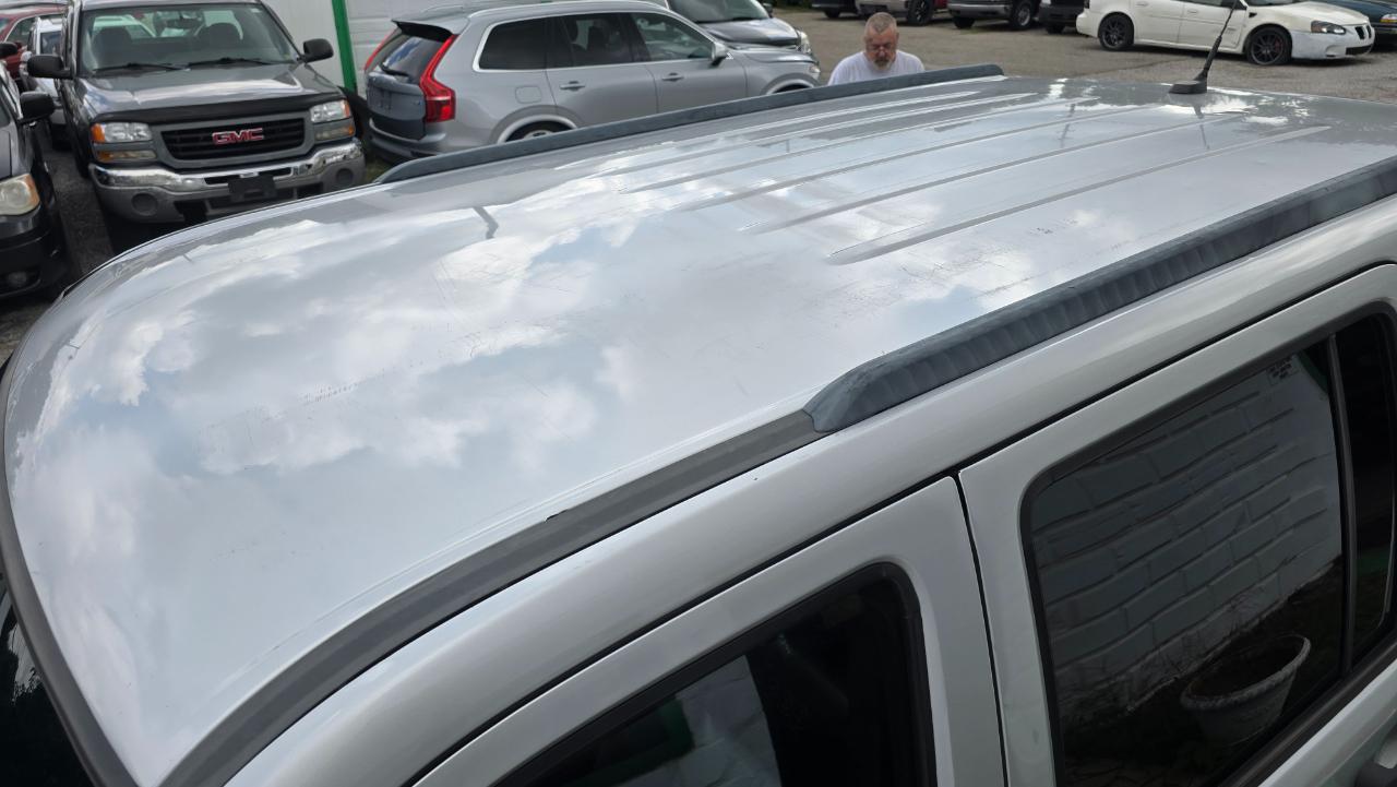 Jeep Liberty Limited 4WD 2011