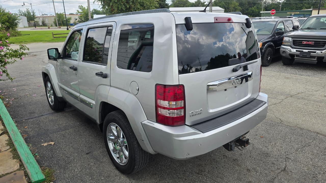Jeep Liberty Limited 4WD 2011
