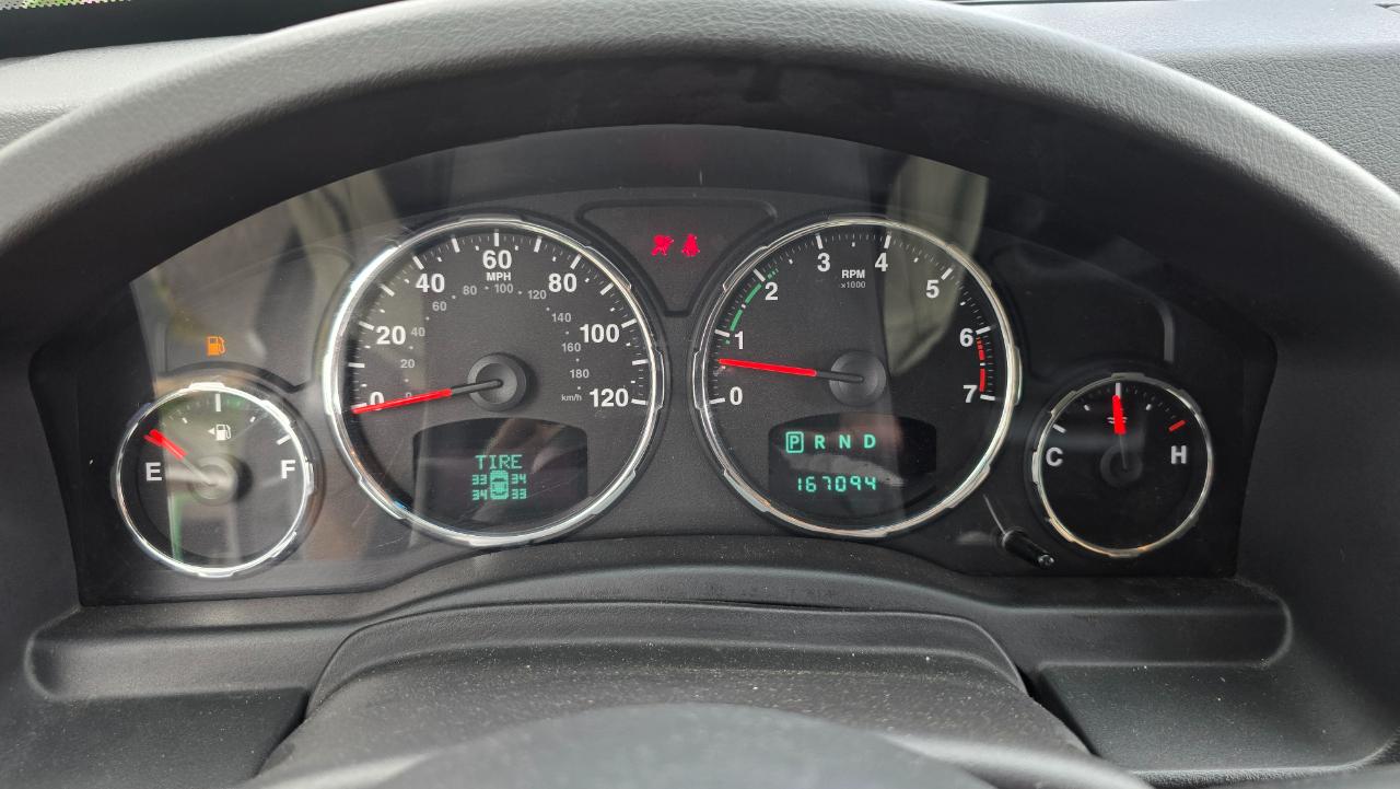 Jeep Liberty Limited 4WD 2011