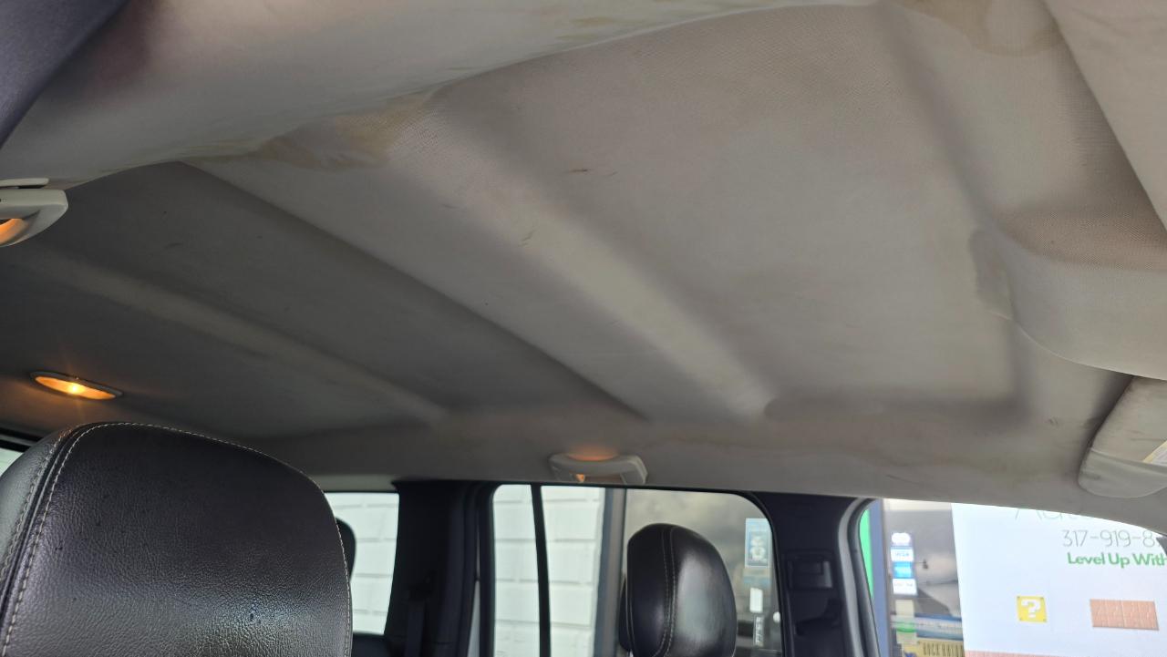 Jeep Liberty Limited 4WD 2011