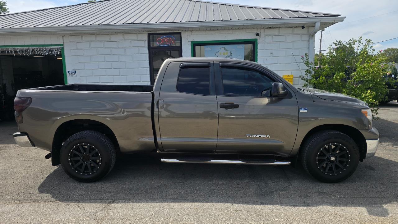 Toyota Tundra SR5 Double Cab 4.7L 2WD 2008