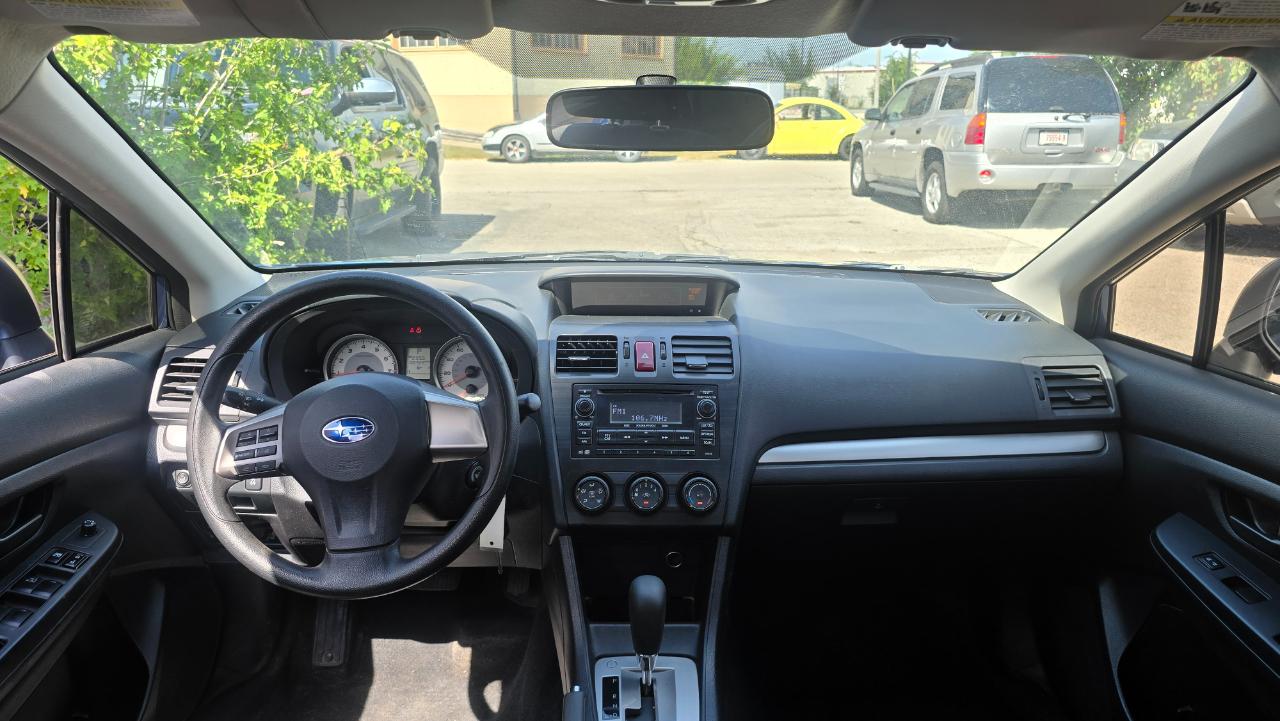 Subaru Impreza Base 4-Door 2014