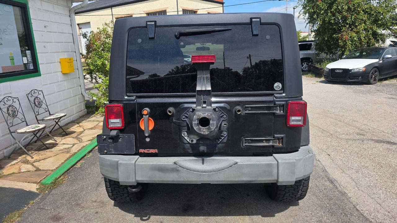 Jeep Wrangler Unlimited Sport 4WD 2012