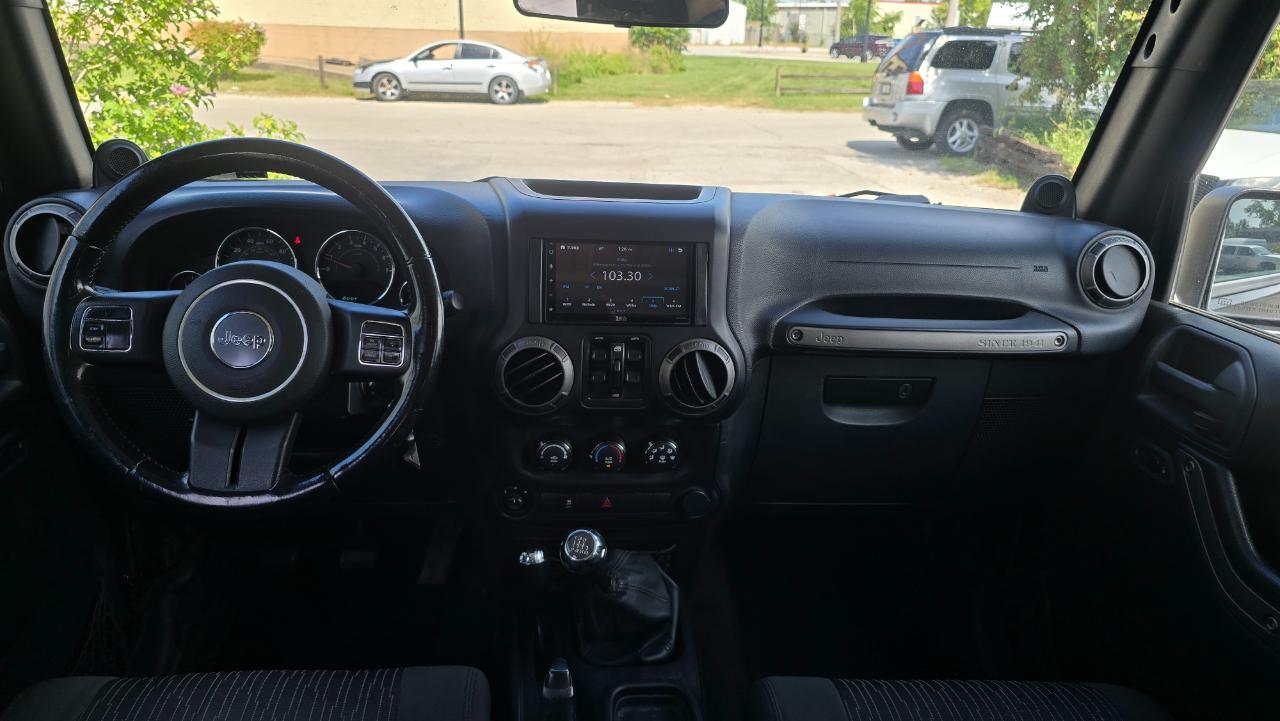 Jeep Wrangler Unlimited Sport 4WD 2012