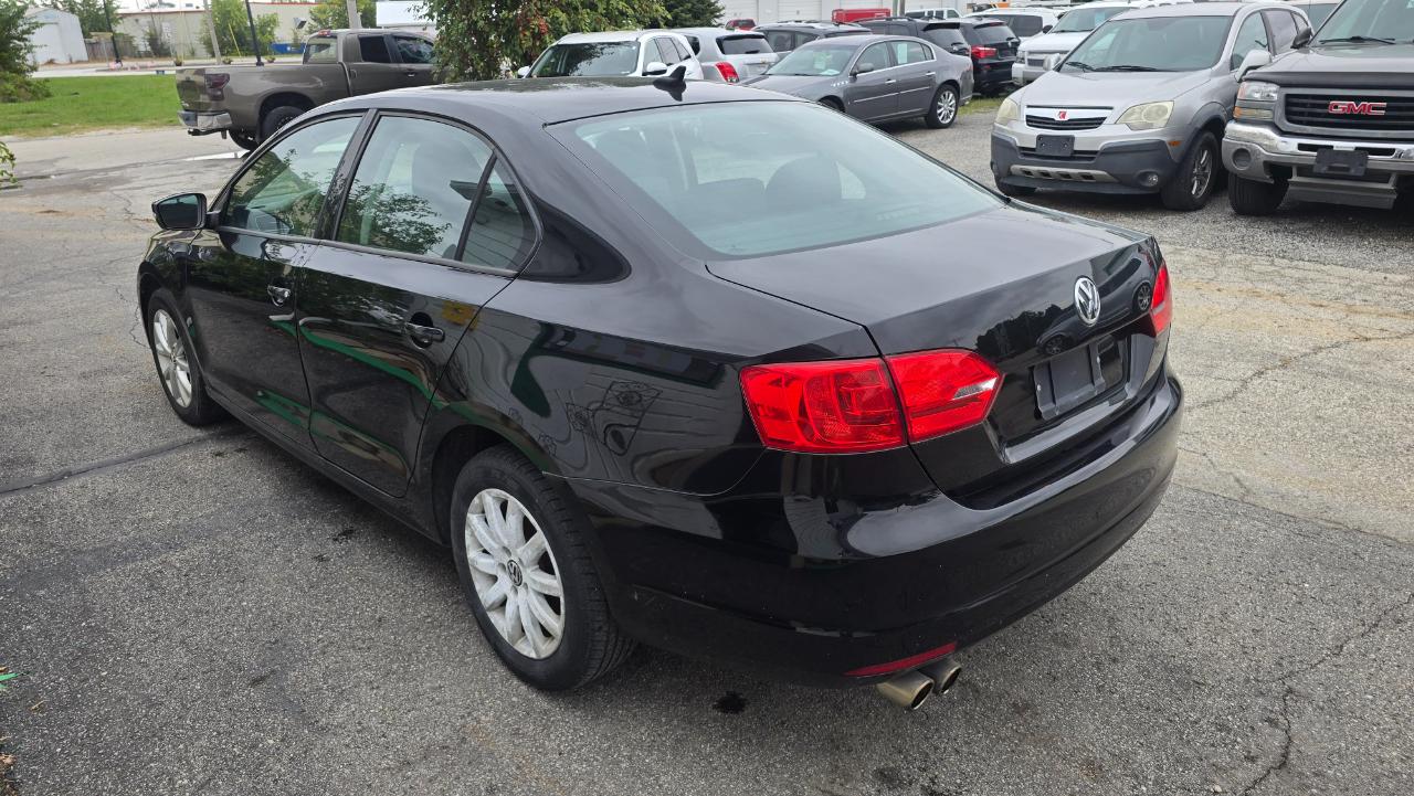 Volkswagen Jetta SE 2012