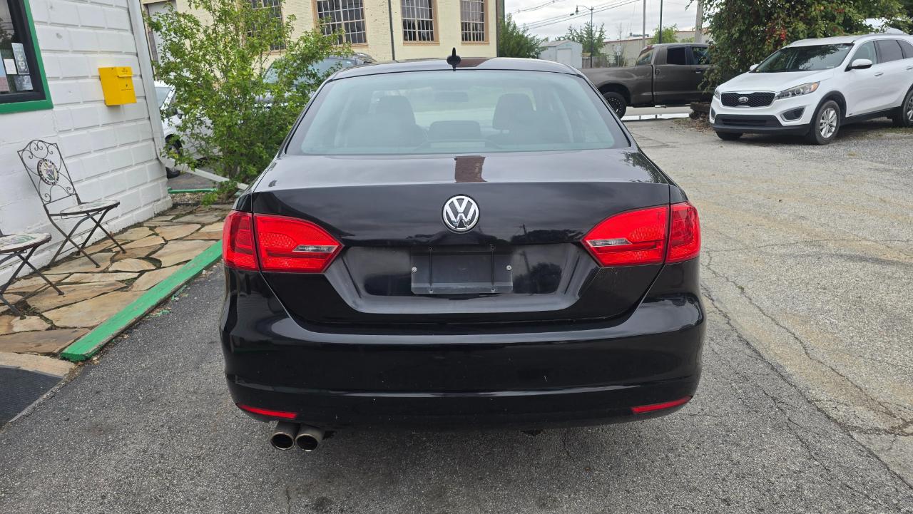 Volkswagen Jetta SE 2012