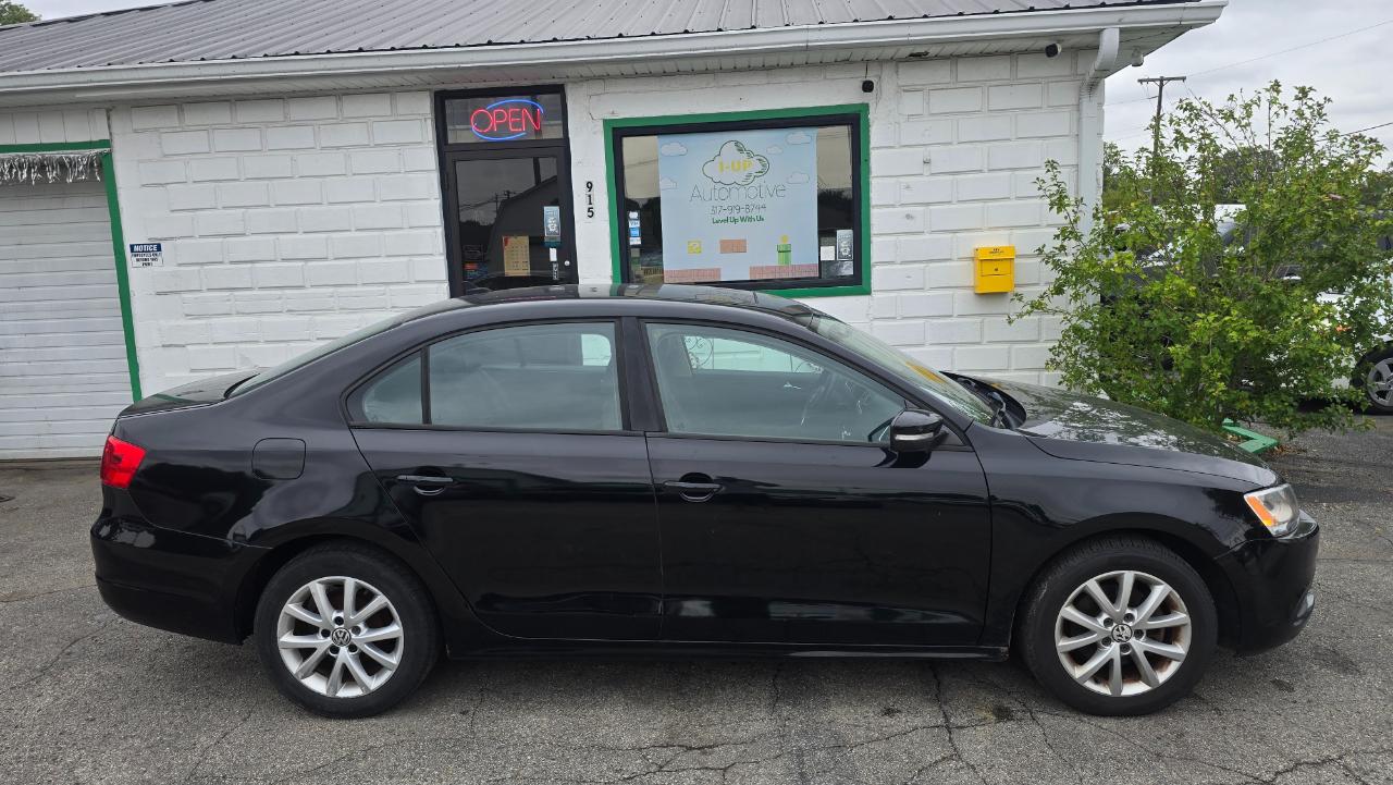 Volkswagen Jetta SE 2012