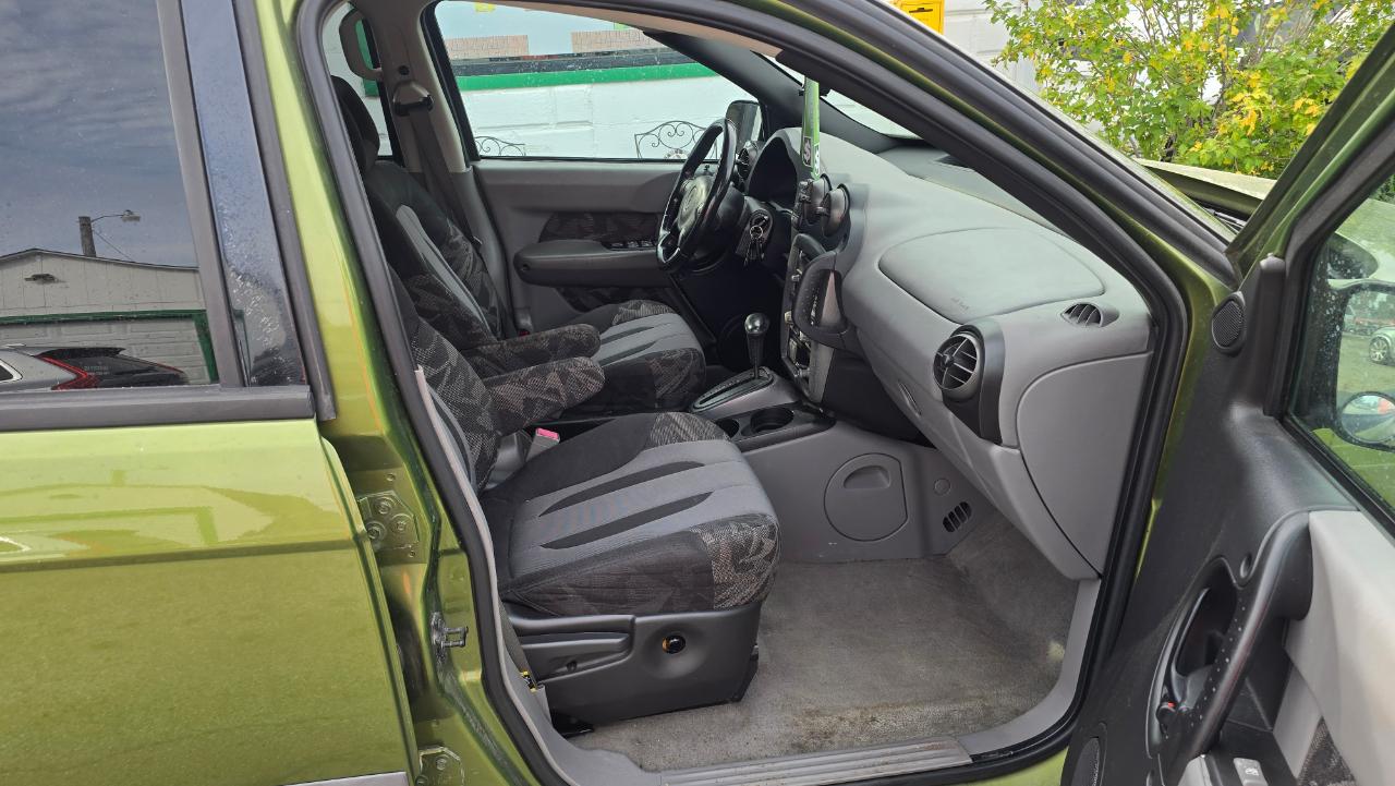 Pontiac Aztek Base 2001