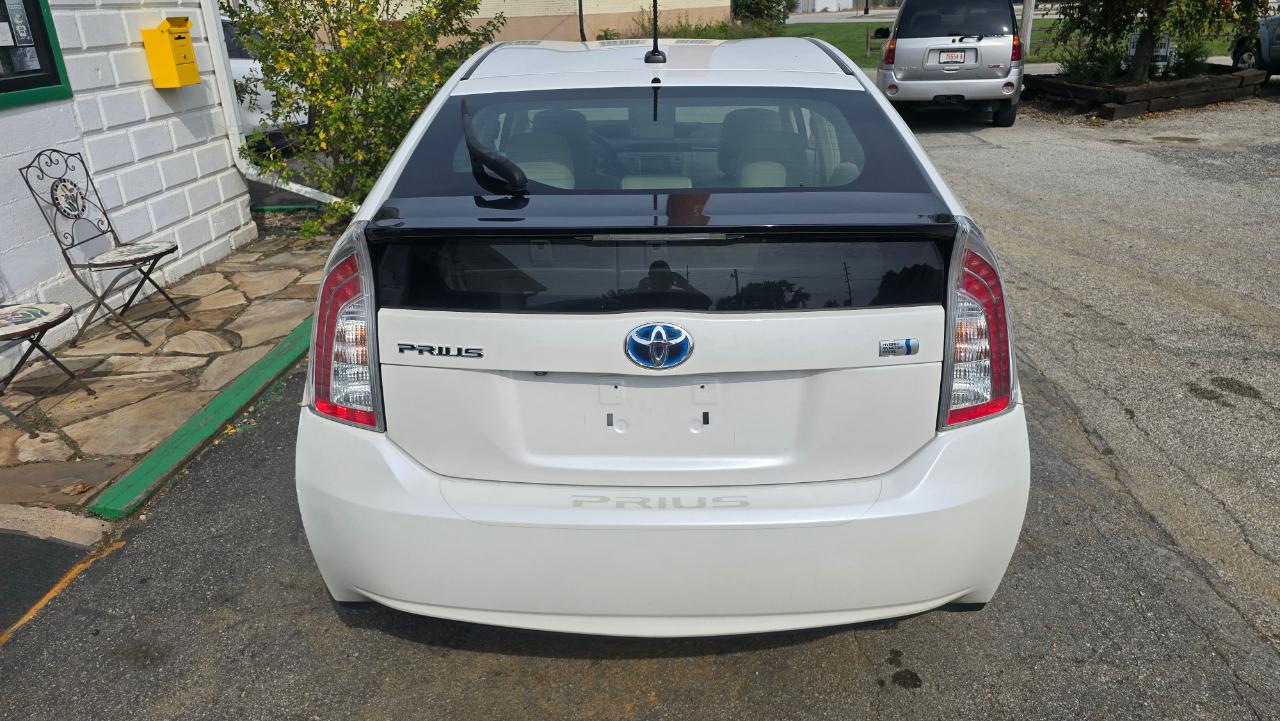 Toyota Prius Prius II 2013