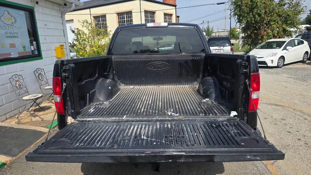 Ford F-150 Lariat SuperCrew 4WD 2004