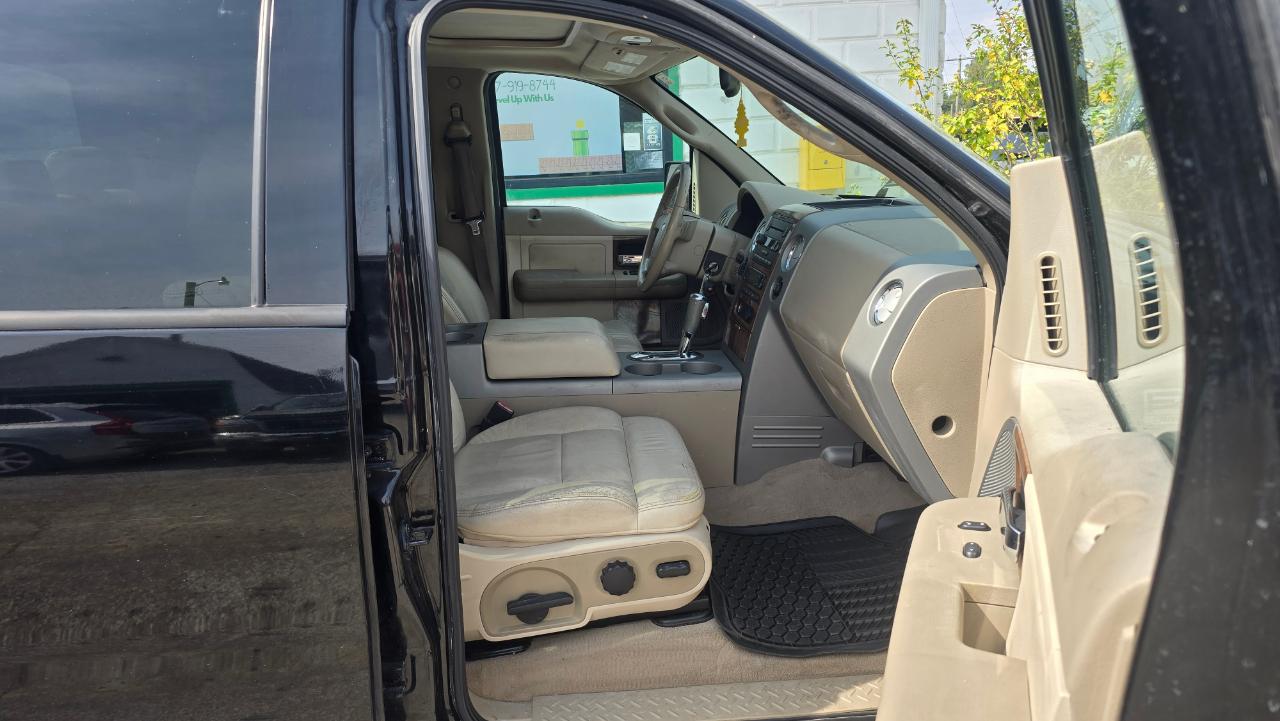 Ford F-150 Lariat SuperCrew 4WD 2004