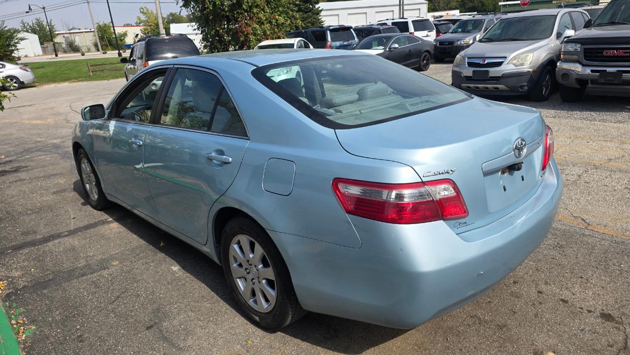 Toyota Camry XLE 5-Spd AT 2009