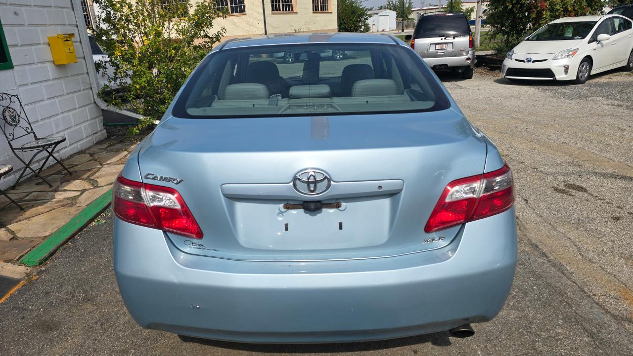 Toyota Camry XLE 5-Spd AT 2009