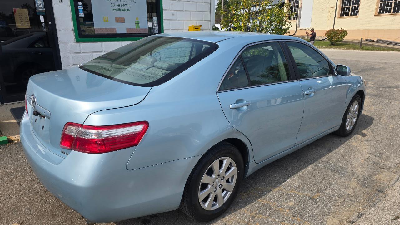 Toyota Camry XLE 5-Spd AT 2009