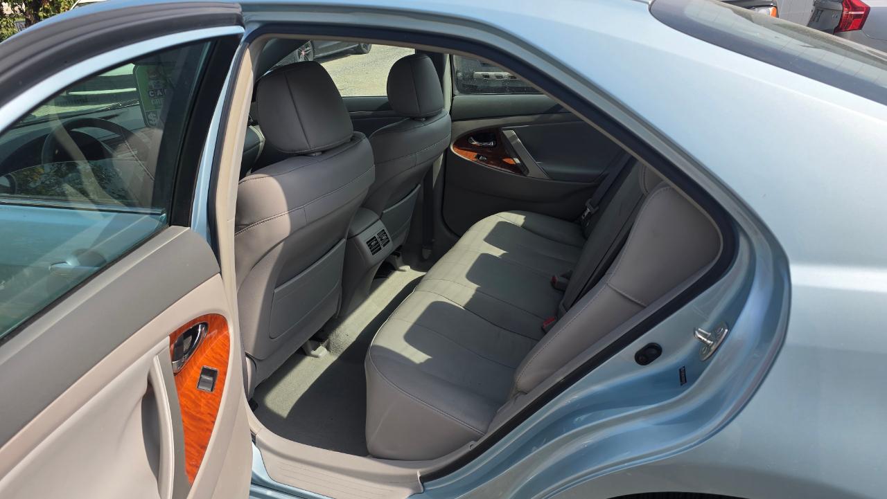 Toyota Camry XLE 5-Spd AT 2009