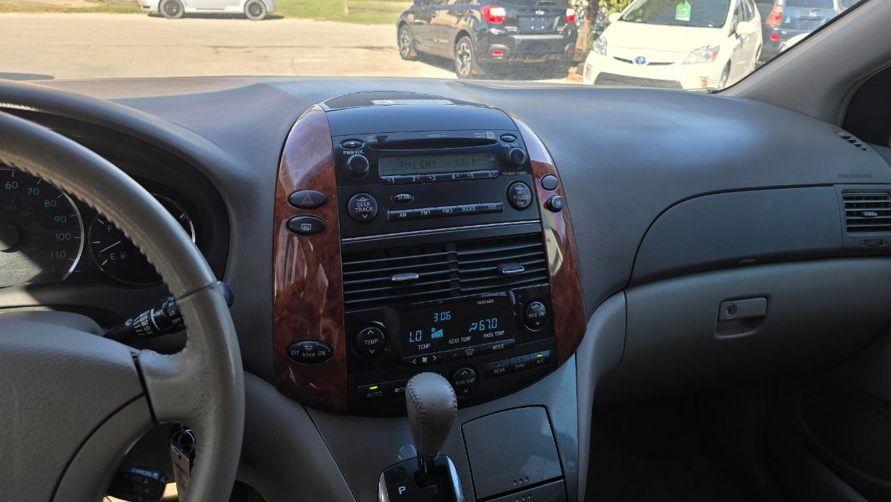 Toyota Sienna XLE 2006