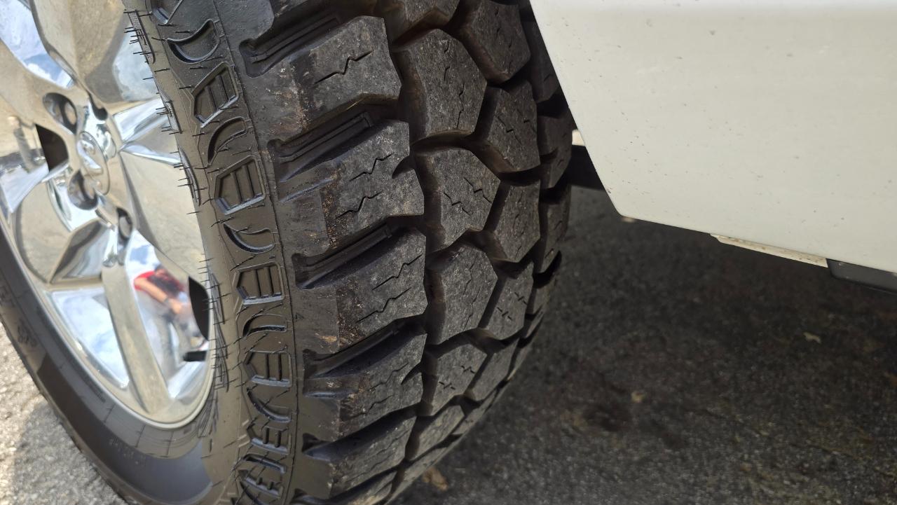 RAM 1500 SLT Crew Cab SWB 4WD 2015