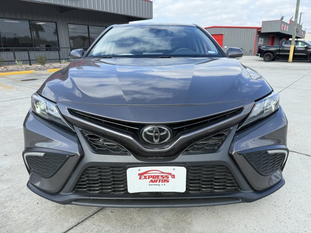 Toyota Camry  2022