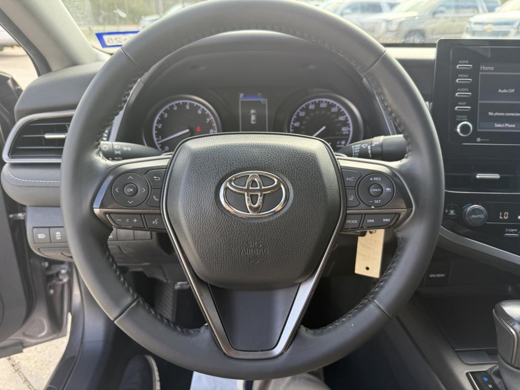 Toyota Camry  2022
