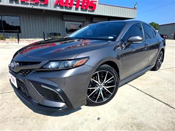2022 Toyota Camry 