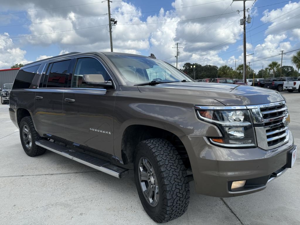 Chevrolet Suburban  2016 Chevrolet Suburban  2016