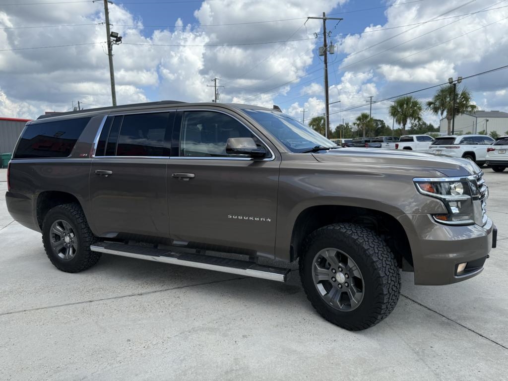 Chevrolet Suburban  2016 Chevrolet Suburban  2016